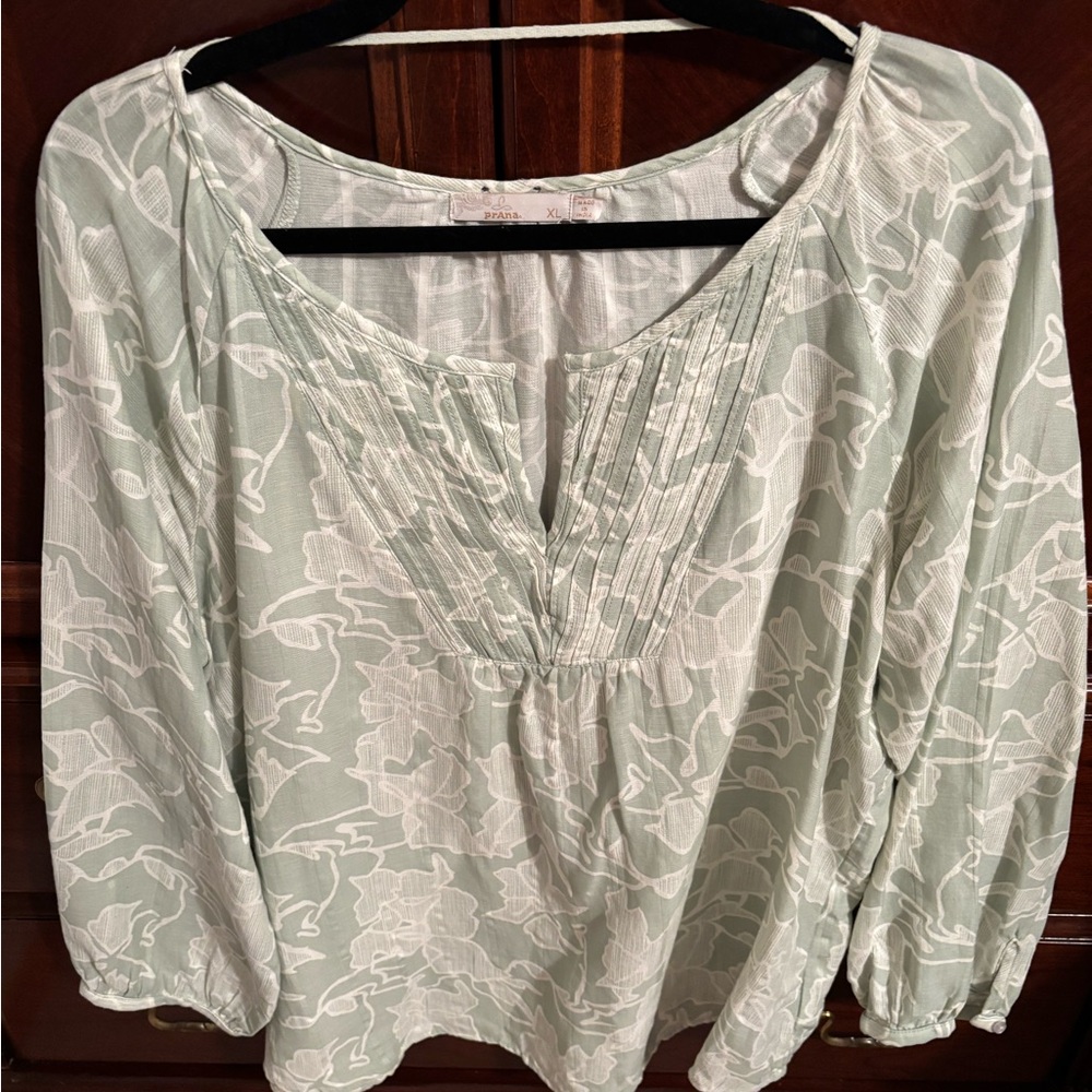 Floral Print Women's Top - Green
